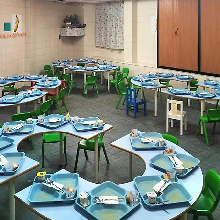 Residencia Universitaria José Sardina *