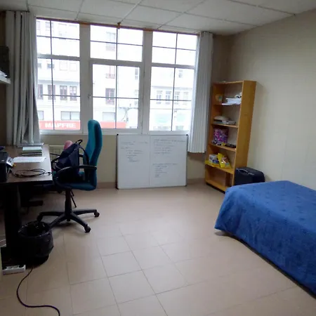 Hostel Residencia Universitaria Jose Sardina *