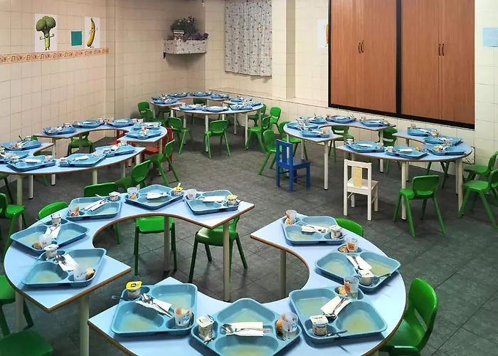 Residencia Universitaria Jose Sardina *