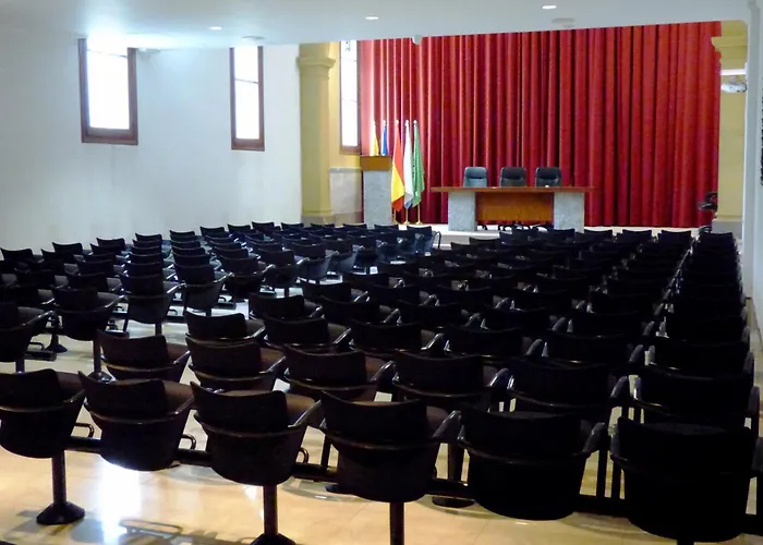 Residencia Universitaria Jose Sardina A Coruna